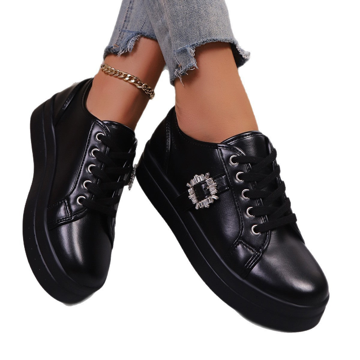 Sneakers métallisées à bijou