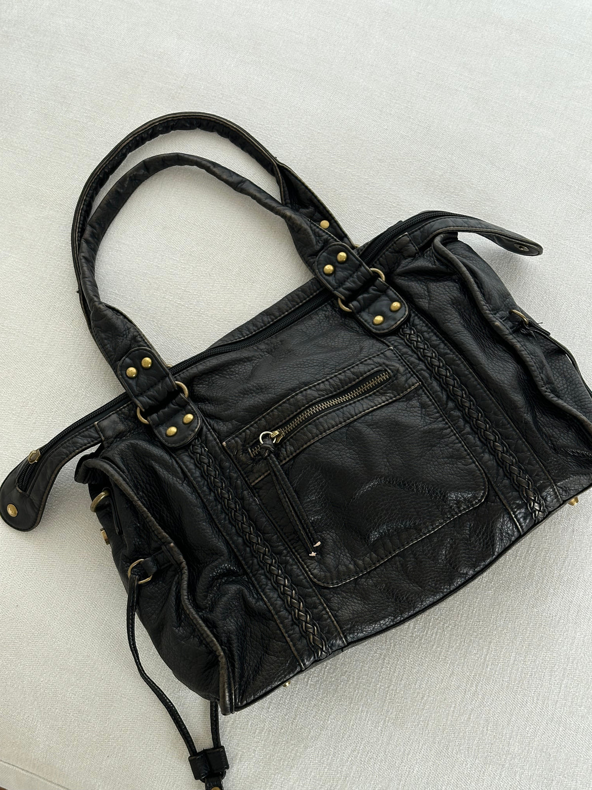 Vegan Leather Shoulder Bag – Arabell Braided Detail — Black, handles and pocket detail | BTendance