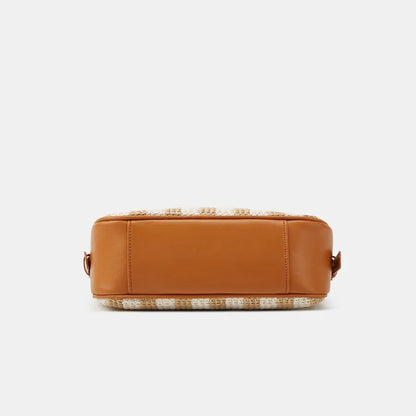Striped woven shoulder bag with tan trim – View of the tan base panel | BTendance