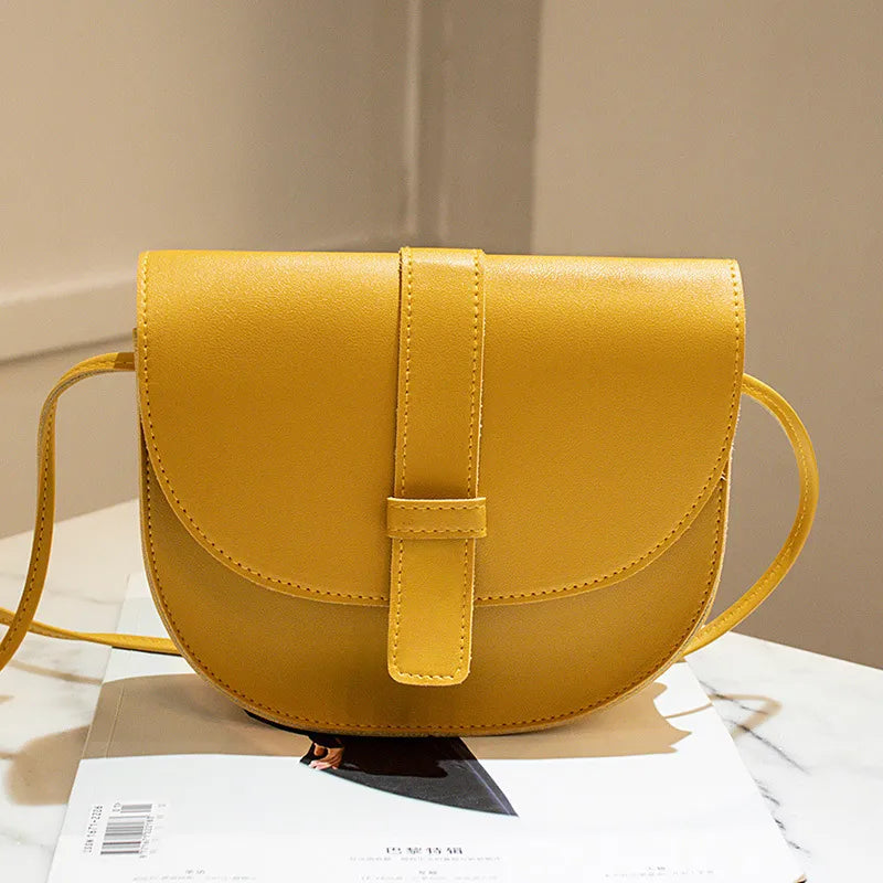 Rounded flap crossbody bag – Yellow bag, front view | BTendance