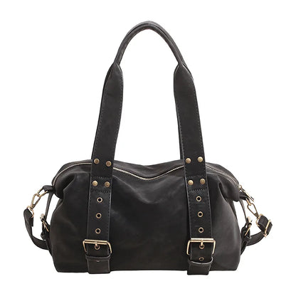 Buckle detail shoulder bag – Black bag, front view | BTendance