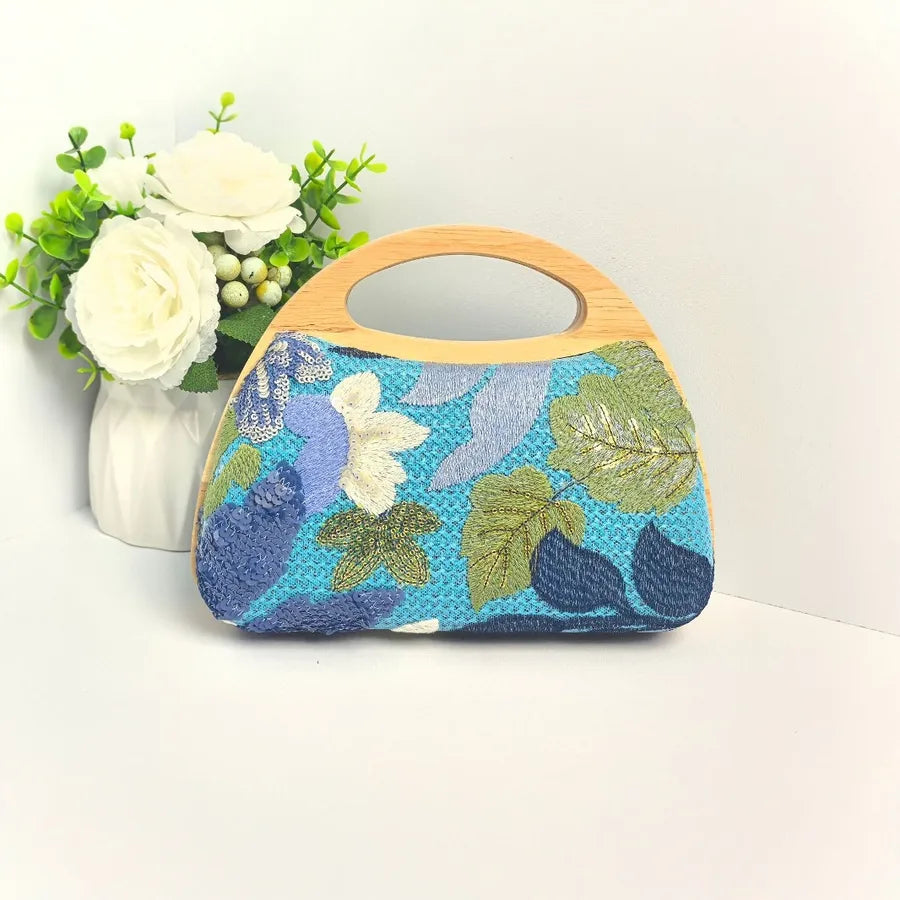 Floral Embroidered Sequin Evening Handbag — product view | BTendance