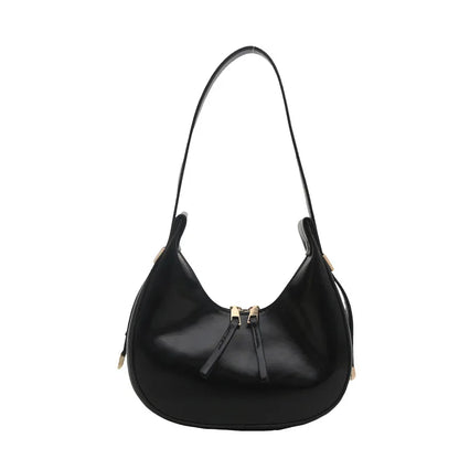 Curved zip shoulder bag – Black bag, front view | BTendance