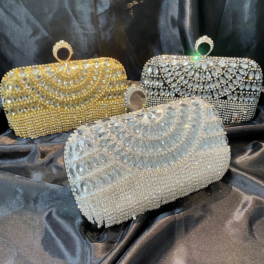 Scalloped Rhinestone Box Clutch – Color selection | BTendance