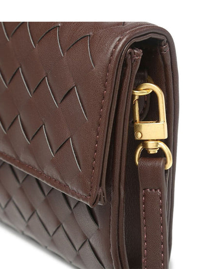 Woven Vegan Leather Baguette Bag – Bianca Gold-Tone Toggle — Coffee, strap attachment close-up | BTendance
