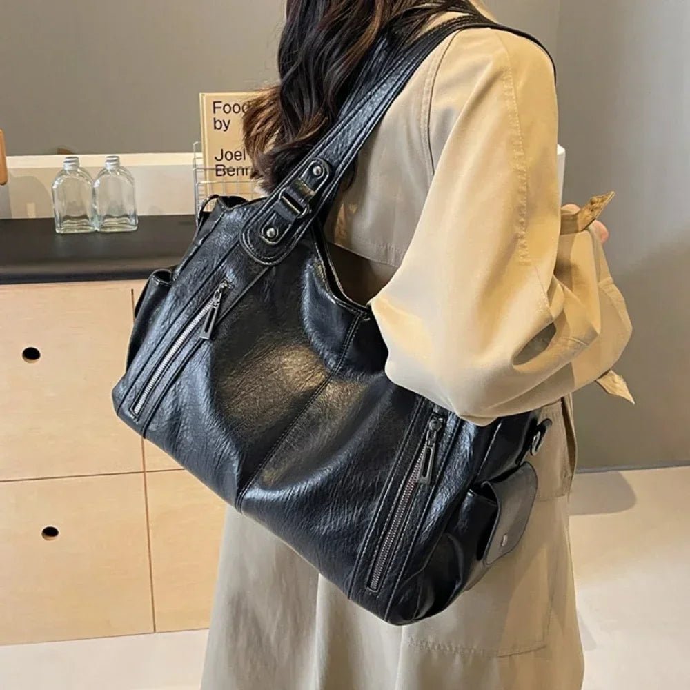 Vegan Leather Shoulder Bag – Kyla with Zip Pocket — Black, shoulder carrying | BTendance
