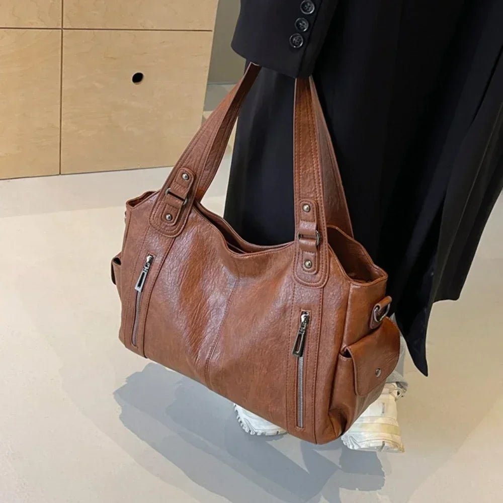 Vegan Leather Shoulder Bag – Kyla with Zip Pocket — Brown, shoulder carrying | BTendance