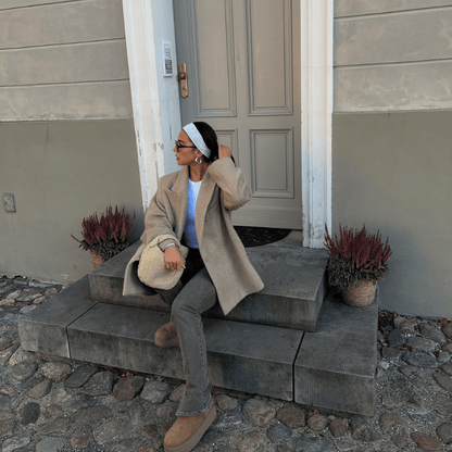 Woven Faux Suede Mini Handbag – Knotted Handle — Creme, seated outfit styling | BTendance